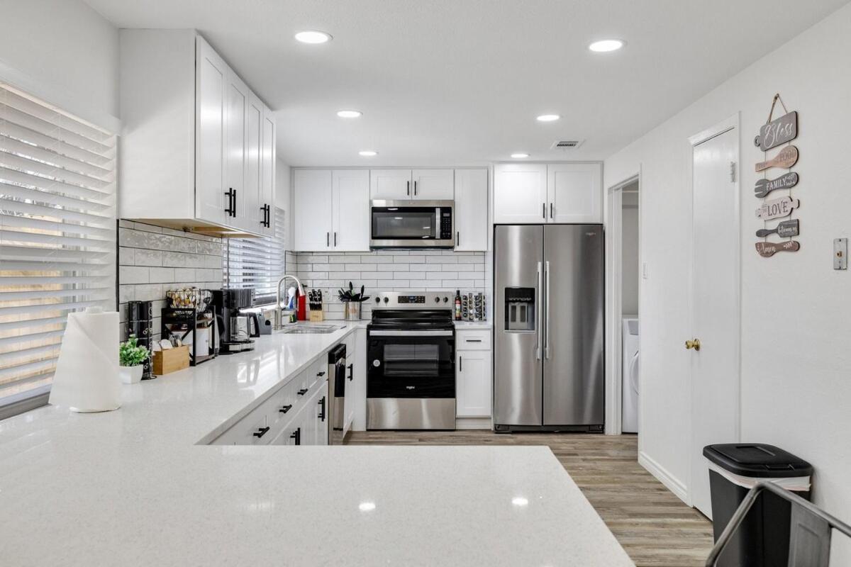 Frisco Getaway Hometel W The Spa And Outdoor Kitchen Exterior photo
