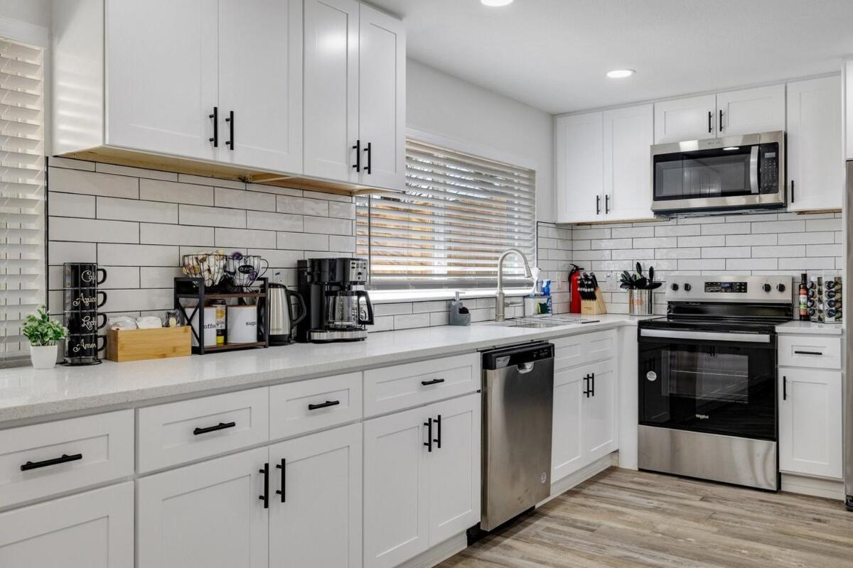 Frisco Getaway Hometel W The Spa And Outdoor Kitchen Exterior photo