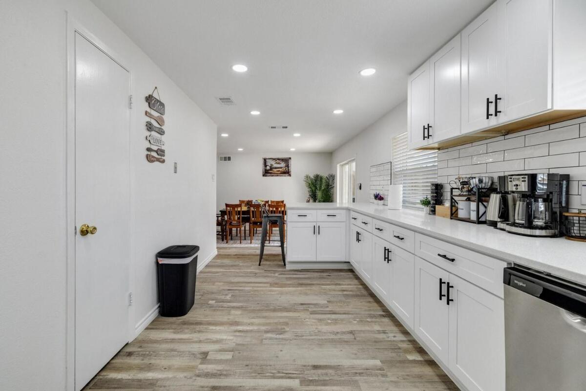 Frisco Getaway Hometel W The Spa And Outdoor Kitchen Exterior photo